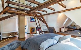 Studio mit Ausblick